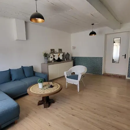 Maison 3 Chambres, Bourg De Les Moutiers-les-Mauxfaits