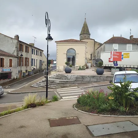 Holiday home Maison 3 Chambres, Bourg De *